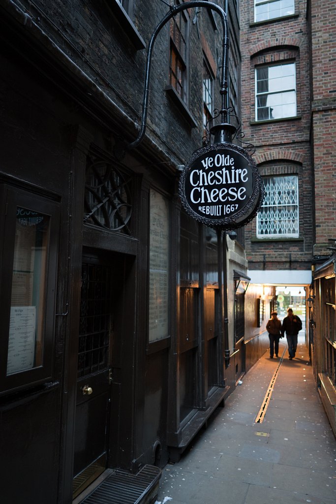 Ye Olde Cheshire Cheese—I actually visited here three times. W